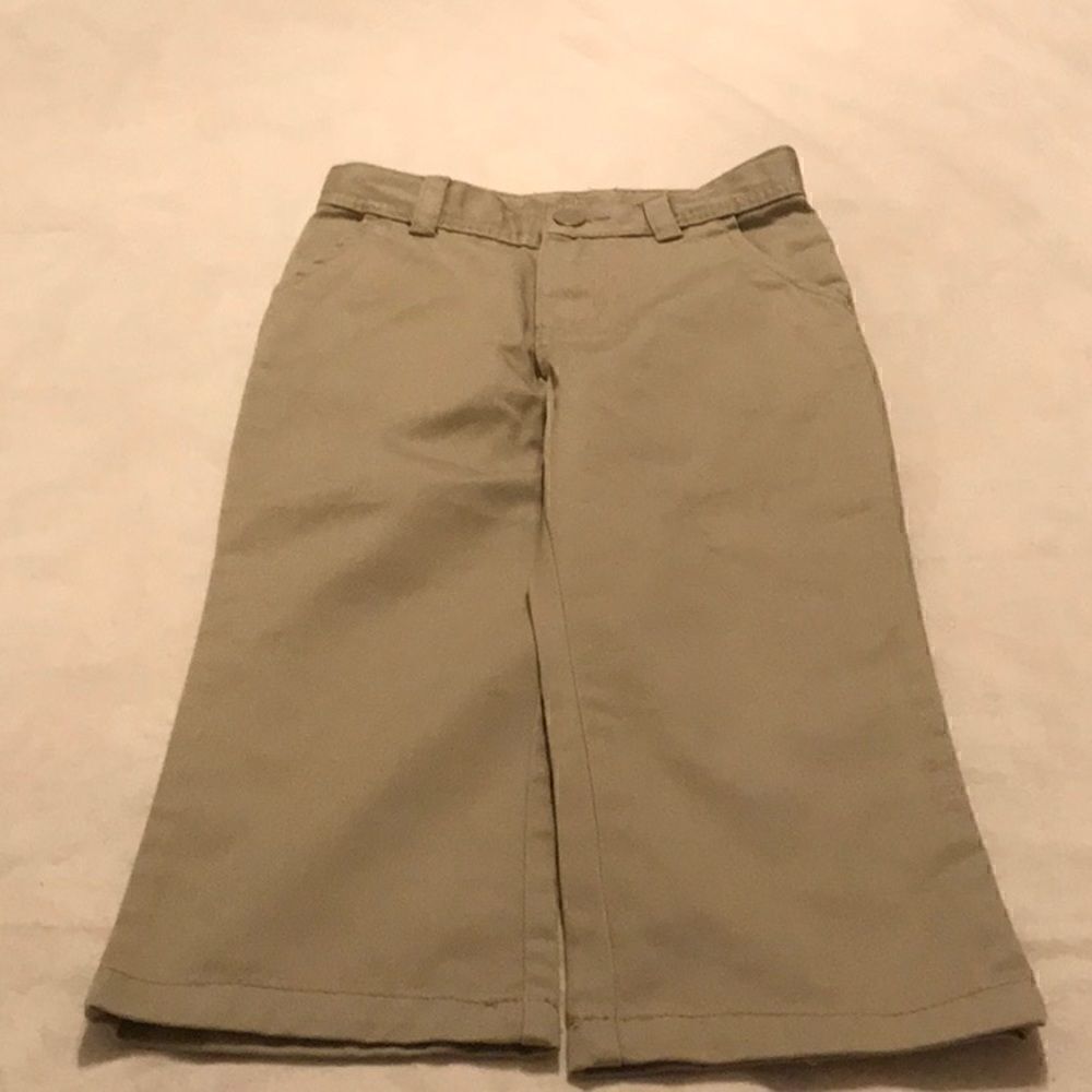 🌼🌼Cherokee boys tan pants🌼🌼 